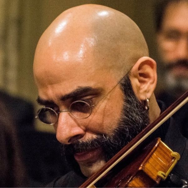 Victor Karam violino