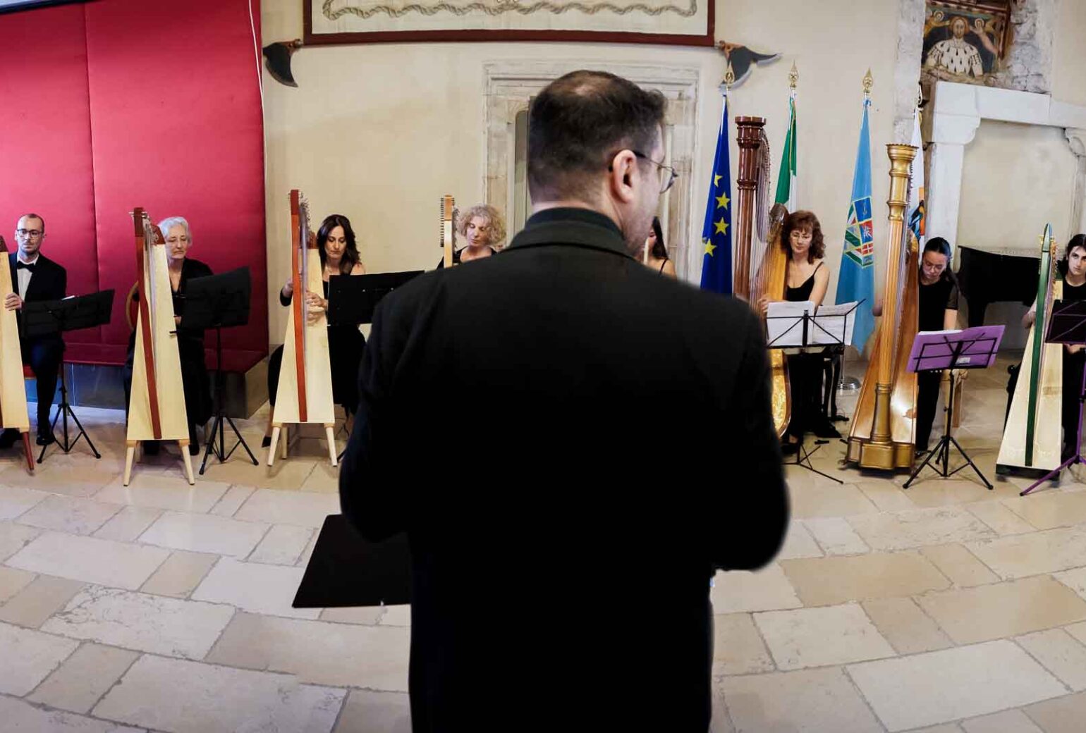 Ensemble di Arpe Artemide il più grande di Roma
